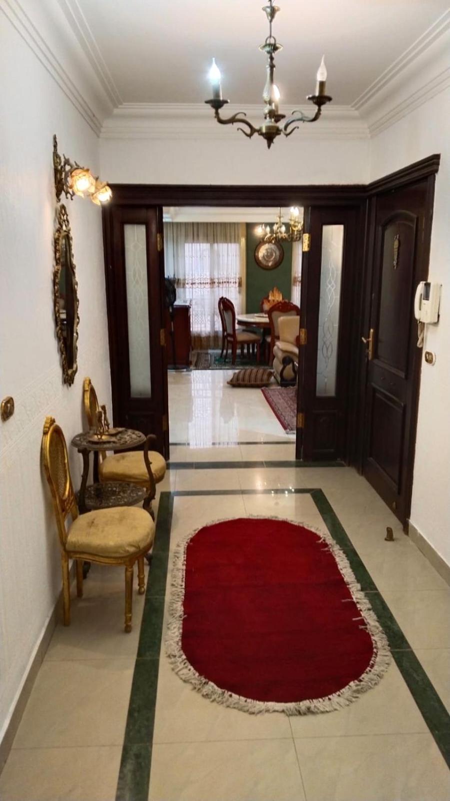 شقه مفروش راقي في المقطم Apartment