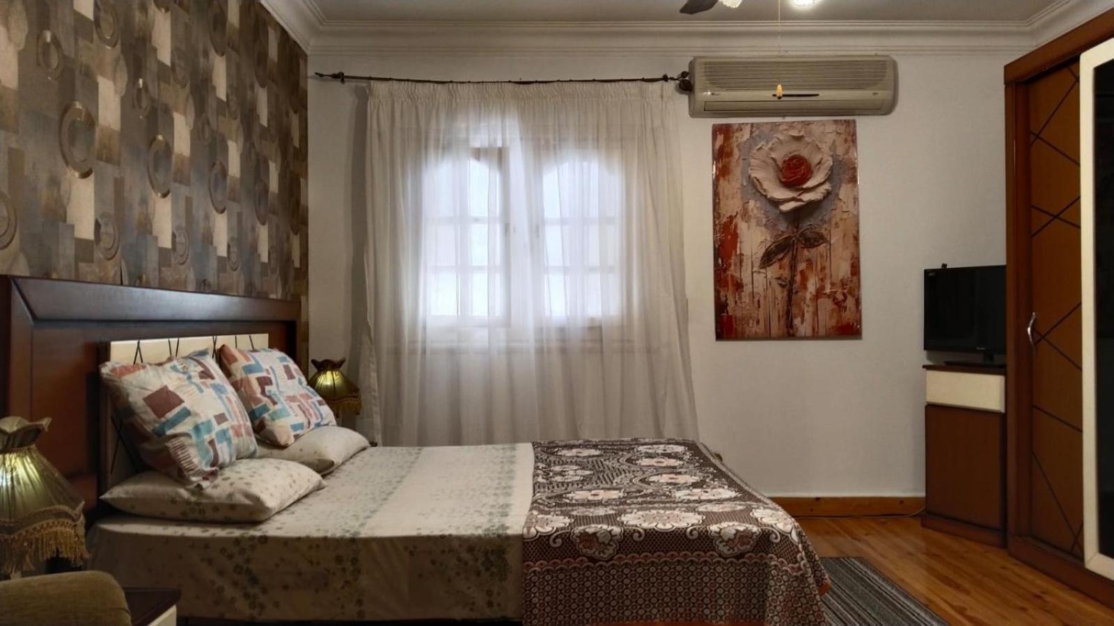 Apartment شقه مفروش راقي في المقطم *